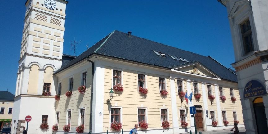 FRYŠTÁT - Radnice s Piastovskou věží