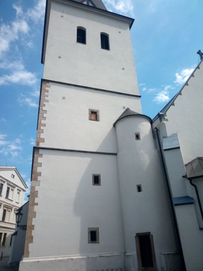 FRYŠTÁT - Zámecká Bílá věž kostelní zvonice