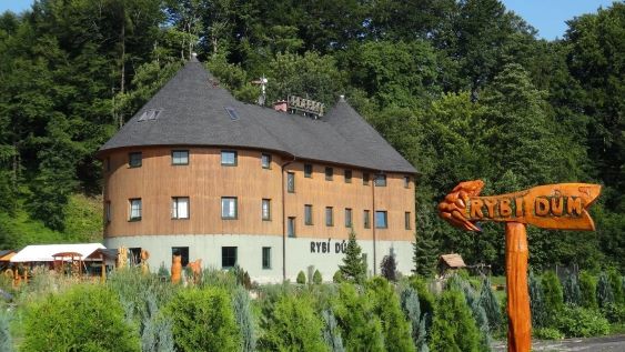 Rybí dům v karvinském Louckém lese