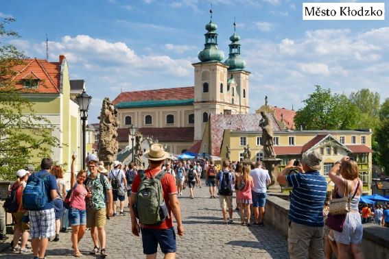Kladsko - malebné město s velkou pevností